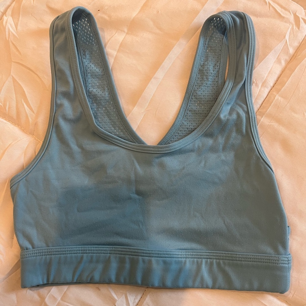 Alphalete, size small, light blue